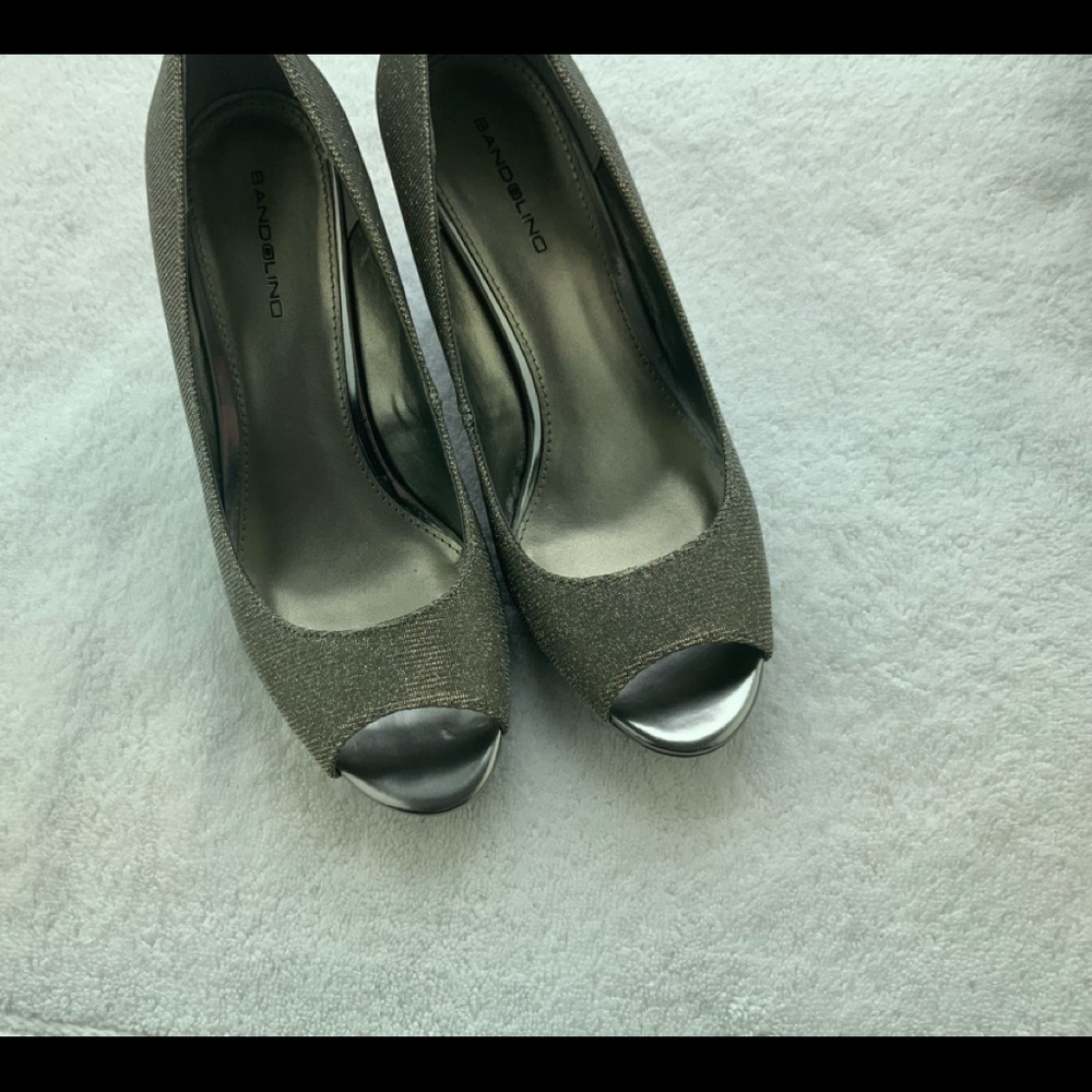 Bandolino Wedge Sandals